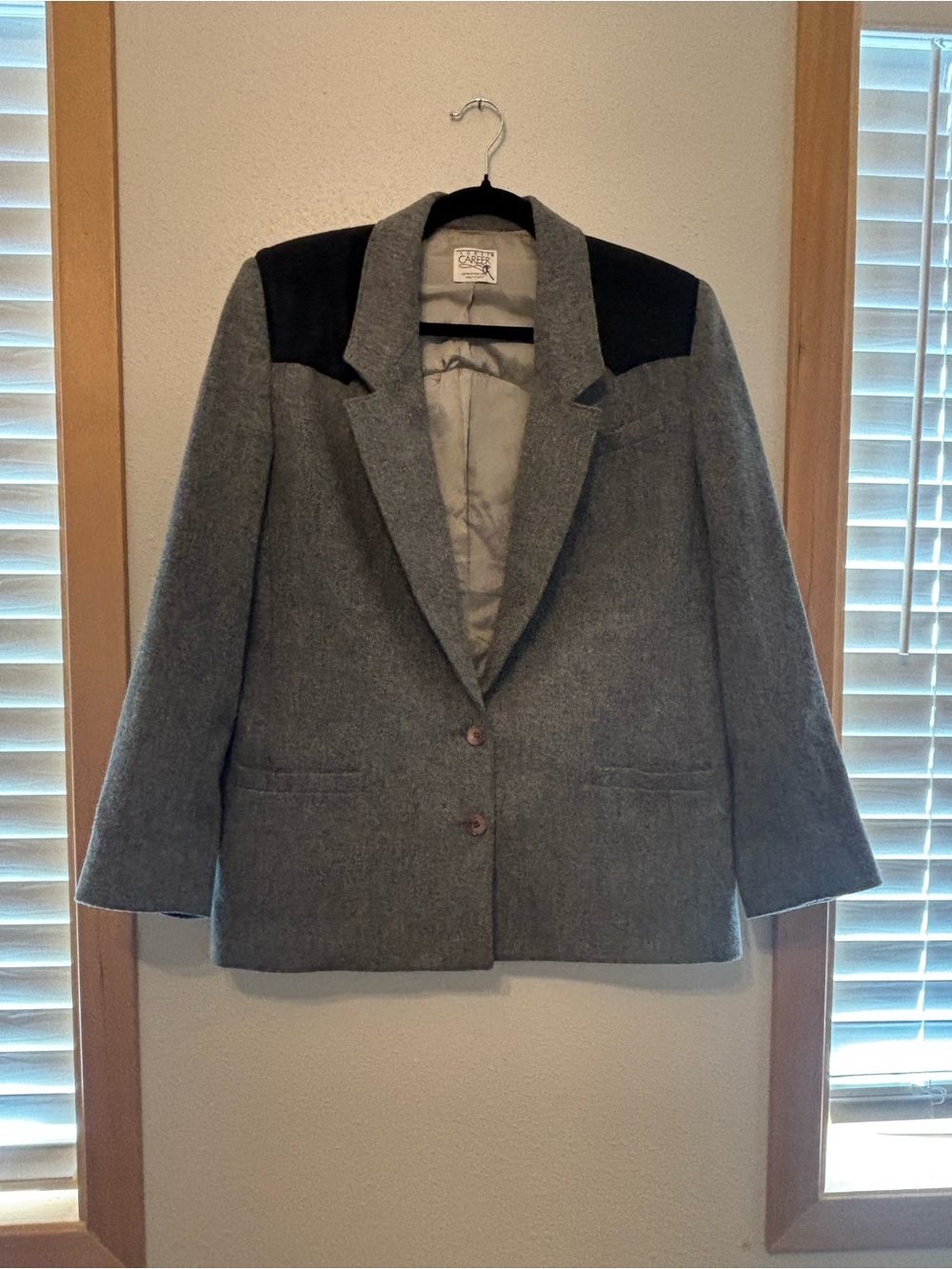 Koret Career Men’s Two-Tone Gray Wool Blend Sport Coat 0009S